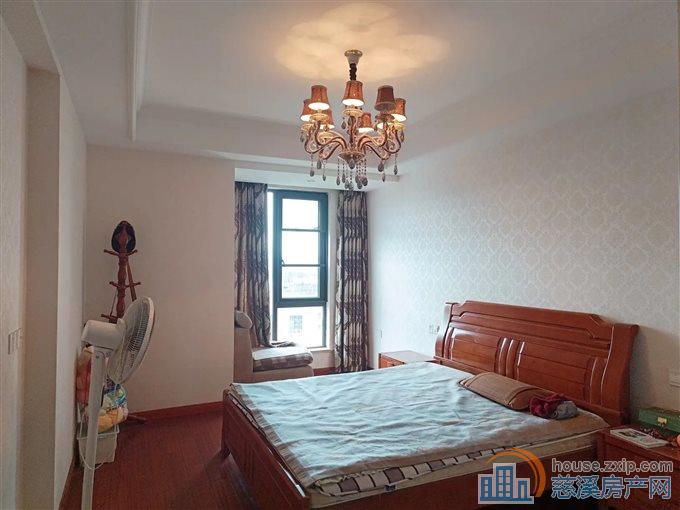 嘉景园 精装141平方198万黄金楼层