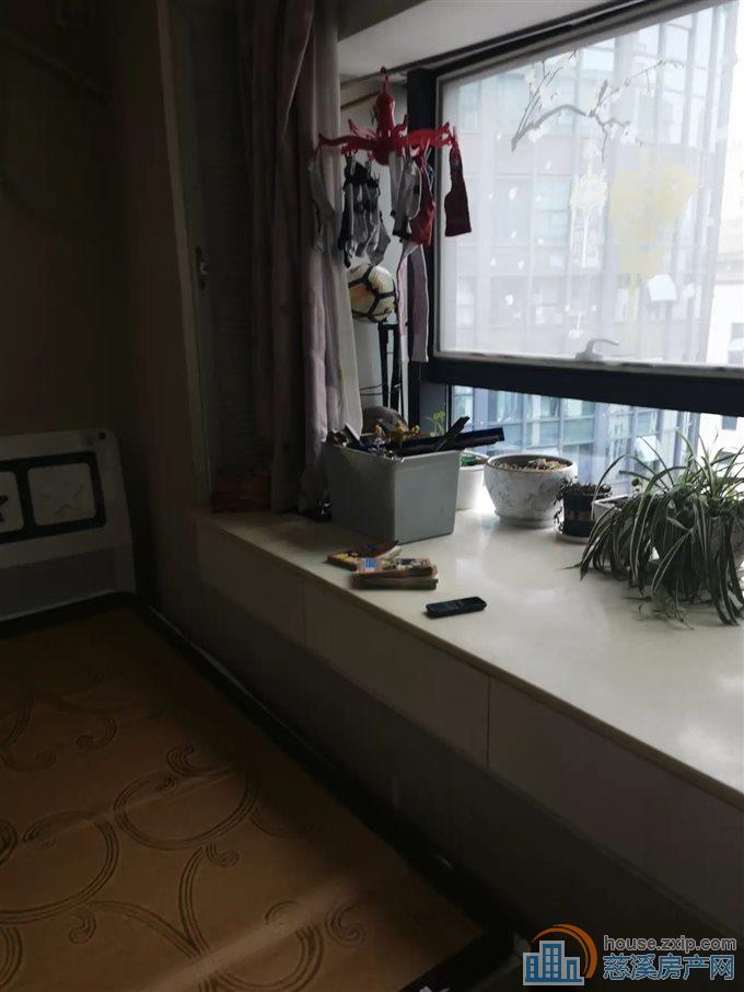 泰悦公寓 小面积低总价三小上林书包房
