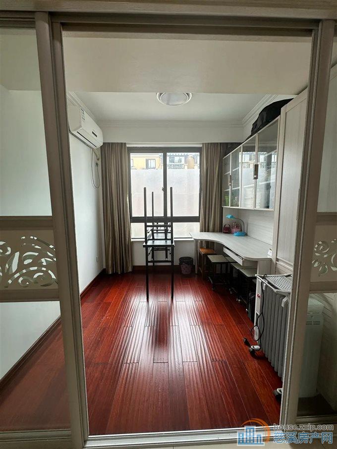 城市桃源90平精装修114万6层洋房