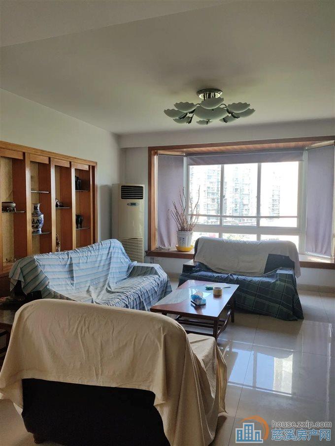 景观花苑170平158万精装带车位