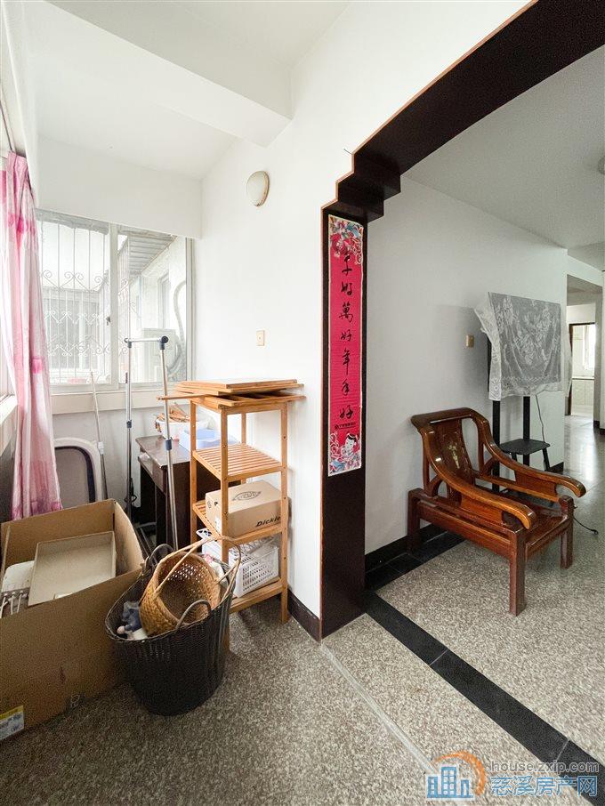 孙塘新村112平88万稀缺复式大露台