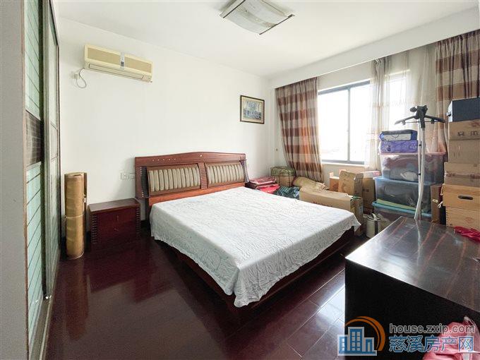 嘉和名苑176平192万带车位实验书包