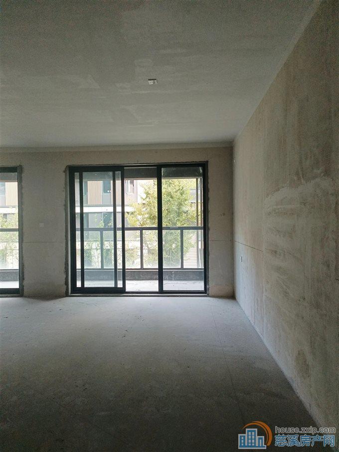 急售江樾潮启272.6平598万送车位