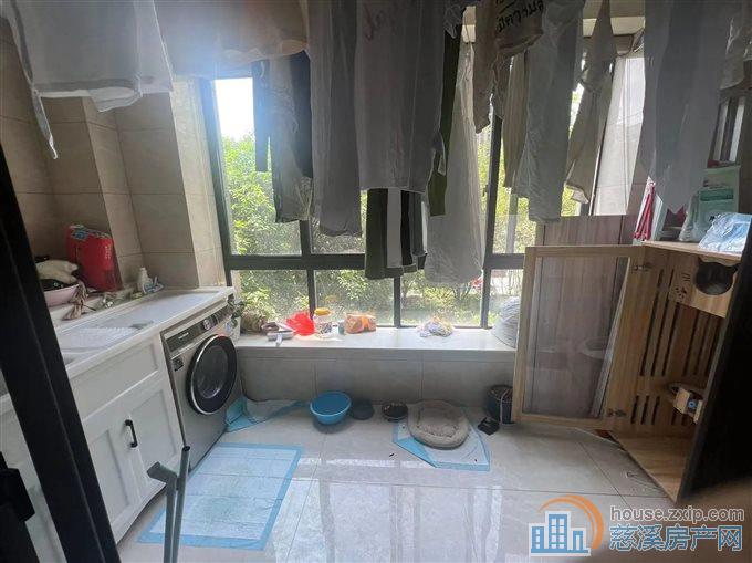 复地御溪雅苑一期 精装 有车位 满五唯一