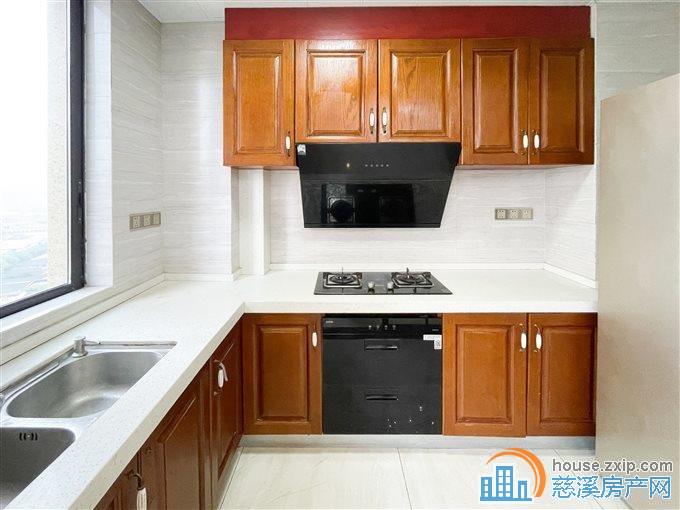 绿城诚园 吾悦商圈 精装修 边套