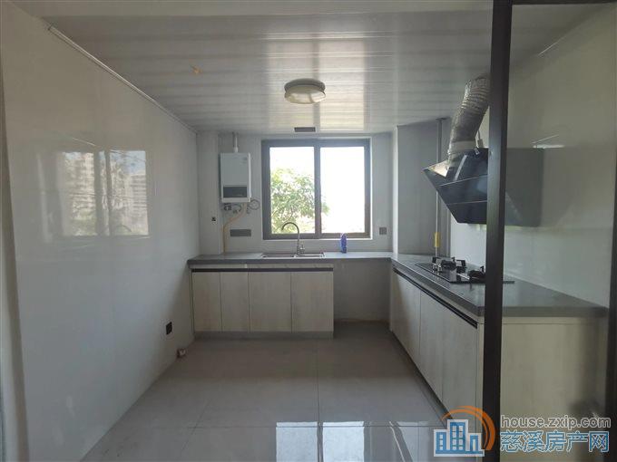 悦华府131平160万