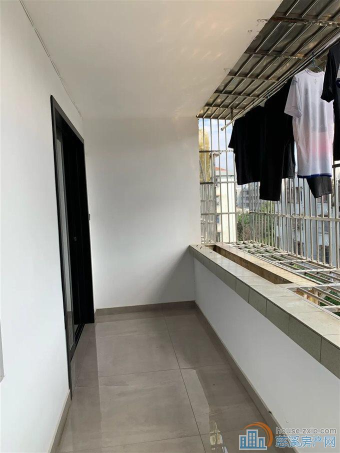 名仕园112平102万精装修阳光书包