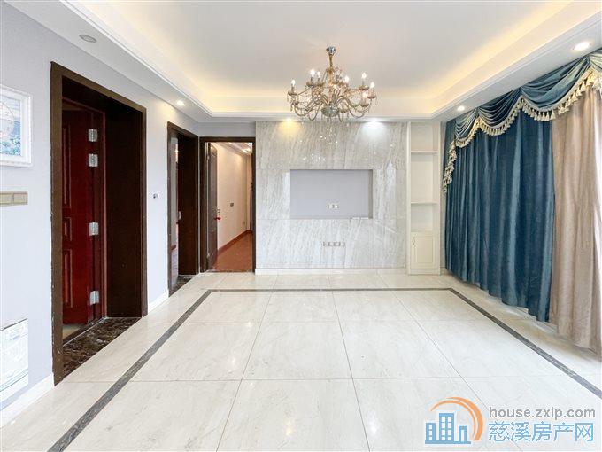 急卖 绿城诚园 吾悦商圈 精装修 边套