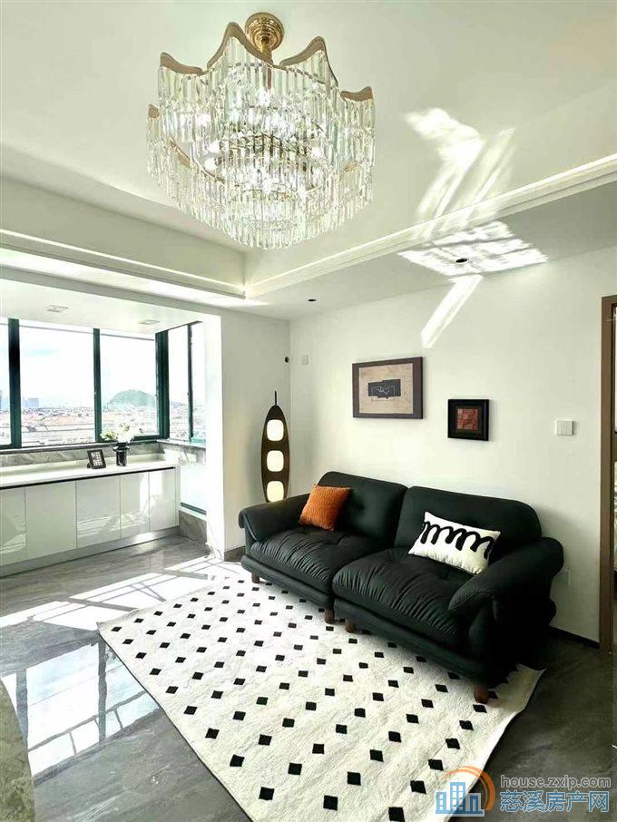 丽晶大厦黄金楼层全新精装未住过