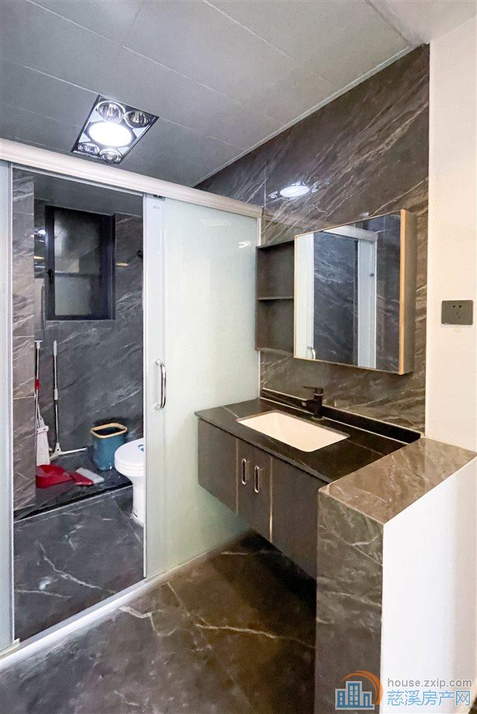 新潮塘北苑 全新精装 黄金楼层 送车位