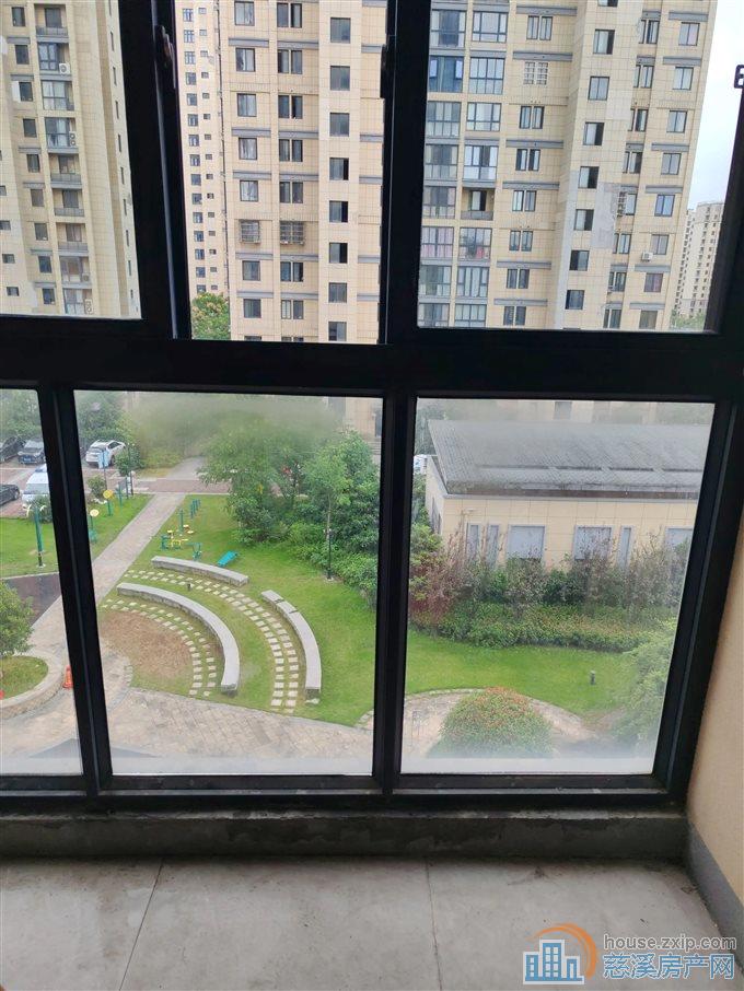 明月佳苑90平116.8万带车位