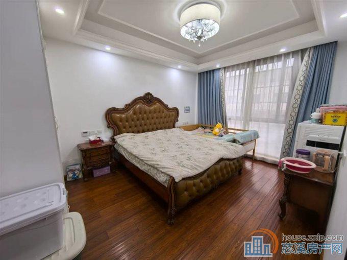 星光家园 精装稀缺顶复 满五唯一