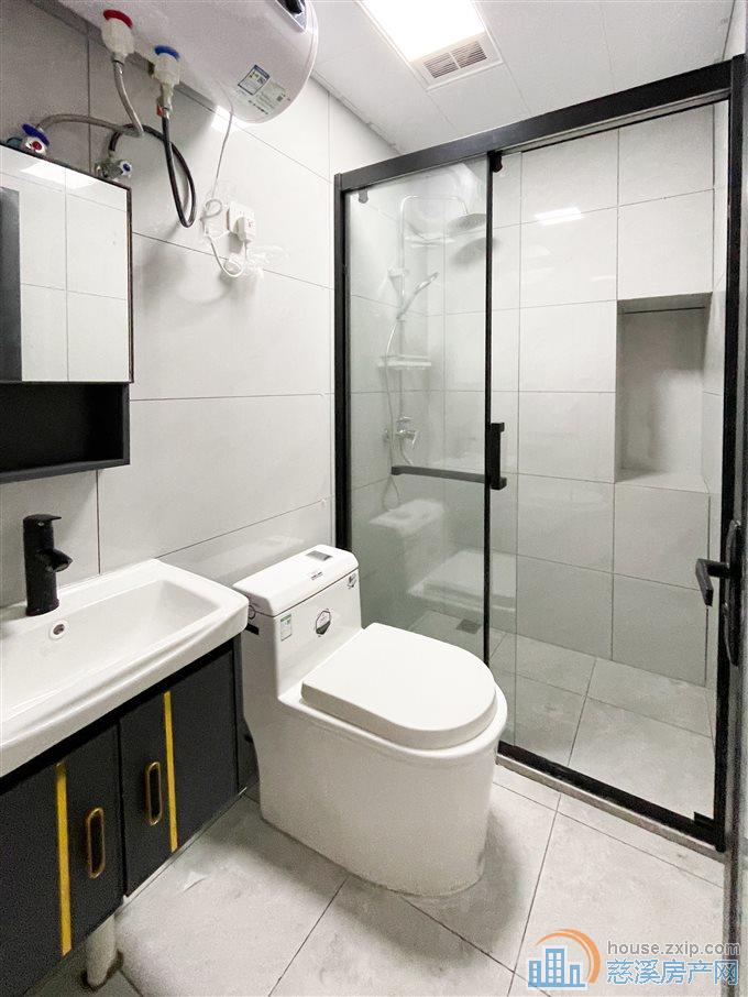 急售绿城诚园132.33平178万