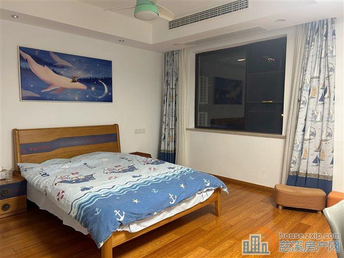 孙塘新村 187.47平200万精装修