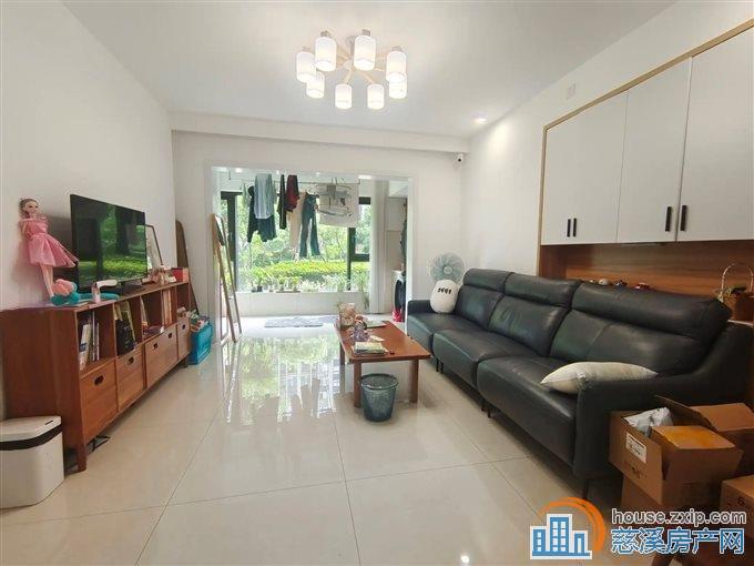 金仕华庭 一楼精装120平188万