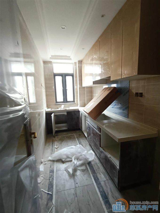 恒大河悦府 130平精装洋房