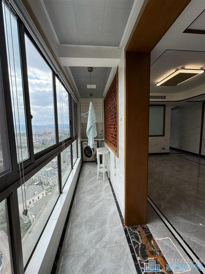 峙山庄园111平105万黄金楼层