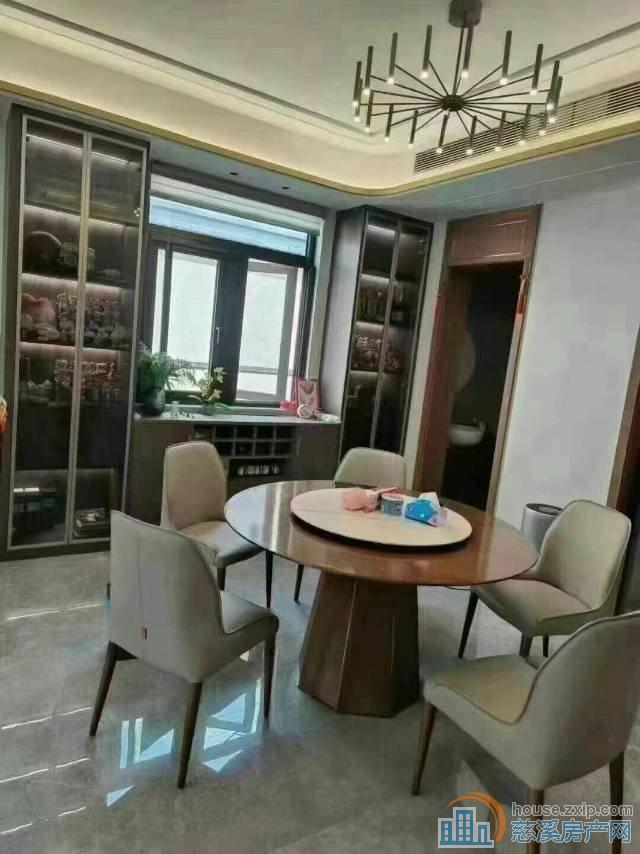 中交盛湖美庐豪装叠墅