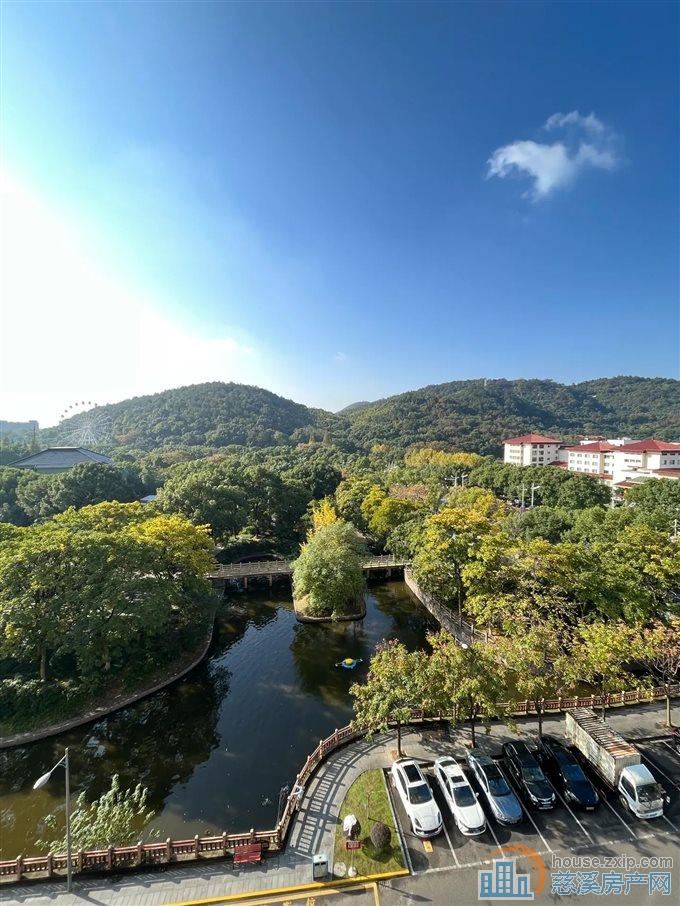 一看就会爱上 采光无遮挡 天然氧吧 江滨