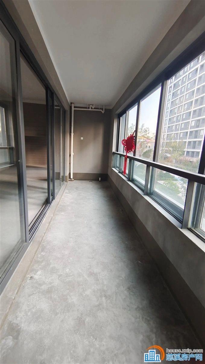 红星檀府185平355万捡漏大平层