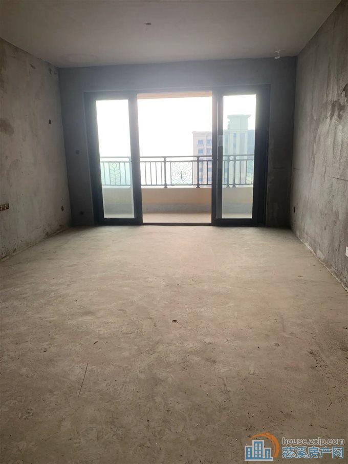 余姚恒大河悦府135平85万