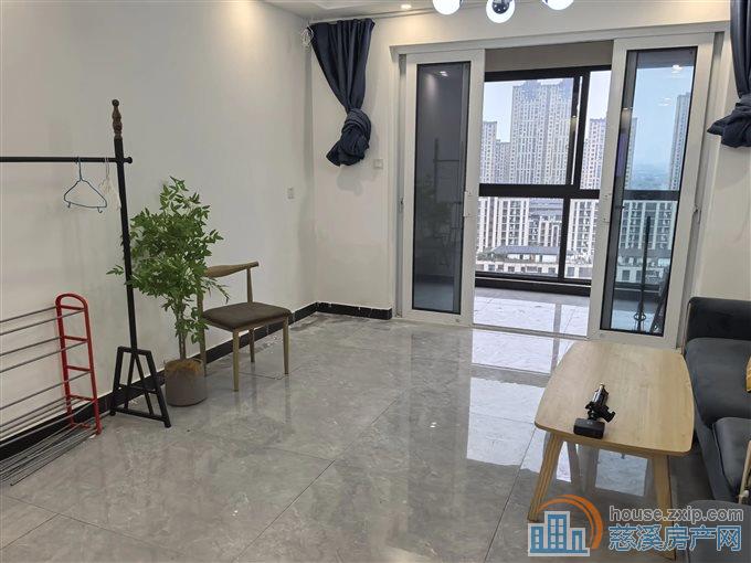 俯院江南北区126平156万户型方正