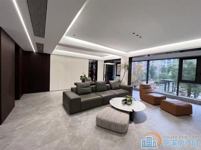 旦山府洋房精装173平