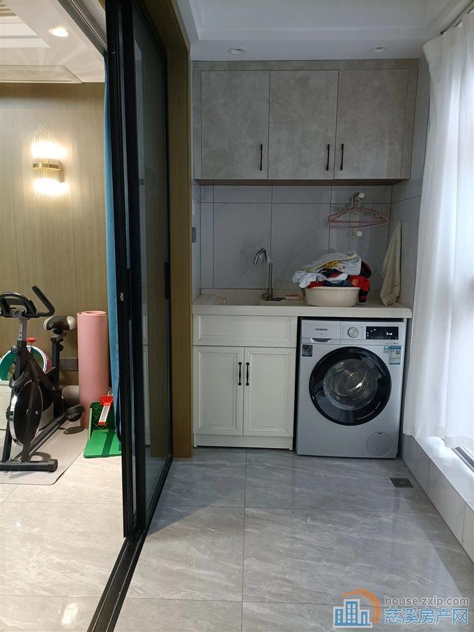 祥生望玥府126平248万车位另算