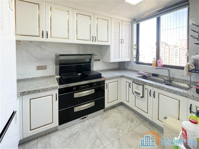 复地御溪雅苑二期134平202万带车位