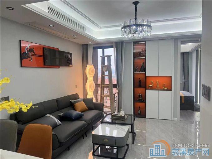 双和家苑86平135万精装修三居室