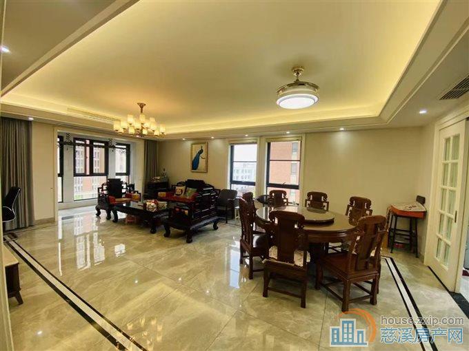 出售双喜花园.194平双车位，豪华装