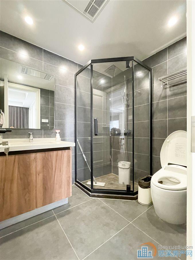 复地一期 豪华装修 家电家具全送