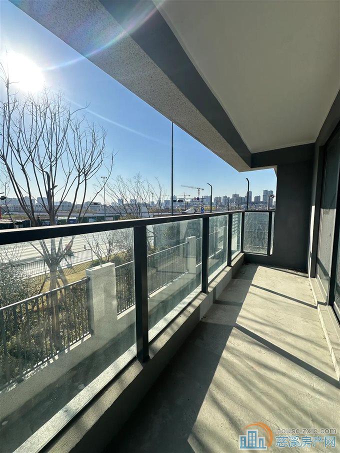 急售天安浔筑 新河坊 143平238万