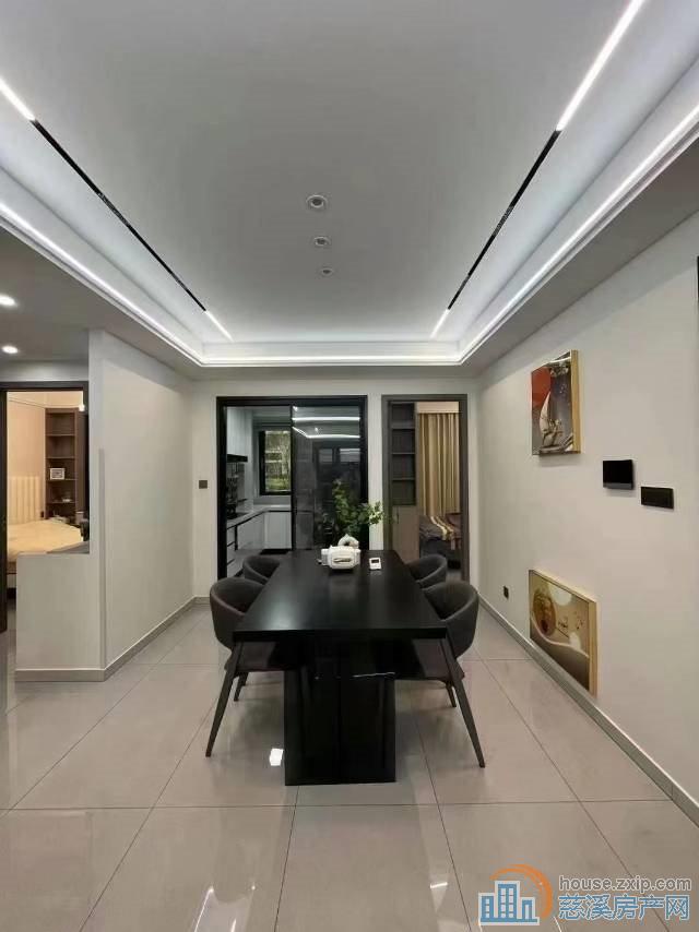 誉林府110方一楼精装修238万