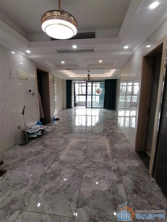 金仕华庭 精装洋房123平208万