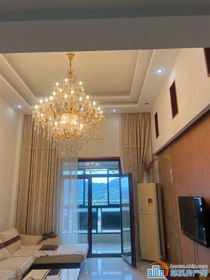 和润公寓 118平 精装 139.8万