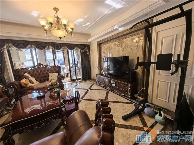 华润凯旋门177平368万满五唯一地暖