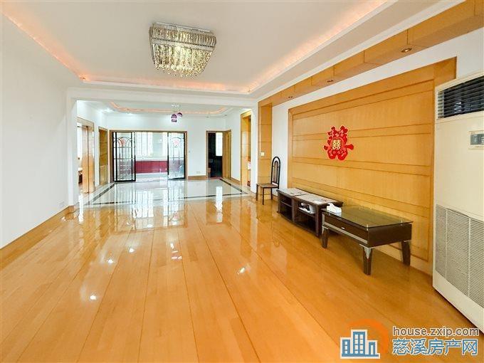 三北公寓 精装 带朝南车库 满五唯一