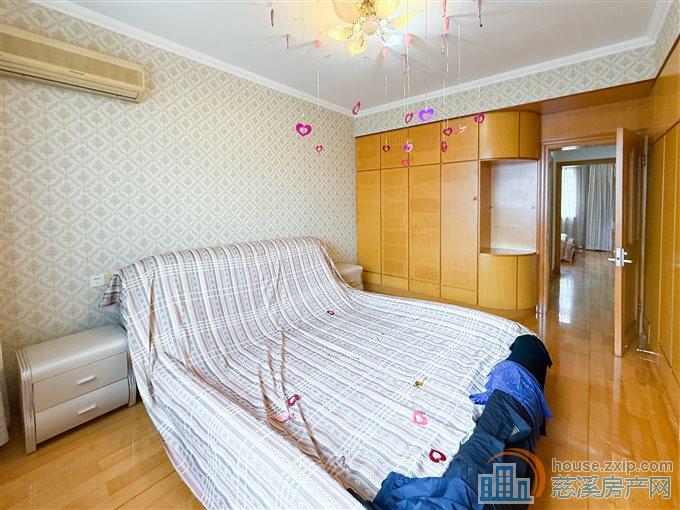 急卖 三北公寓 低于同小区同户型49万