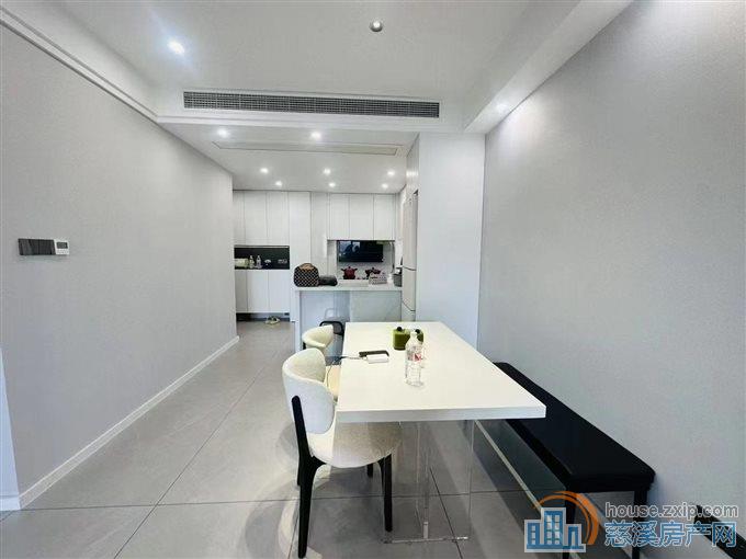 新潮塘北苑84平豪装可读书带产权车位