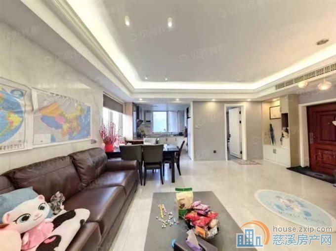 玲珑小区二楼精装99.25平方