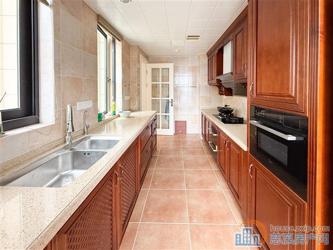 祥生祥园172平288万精装带子母车位