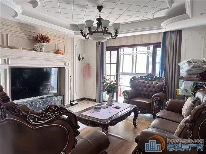 保利二期196平+车位265万豪装