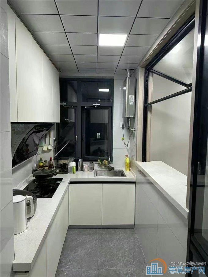 双和家苑黄金楼层精装90平120万车位