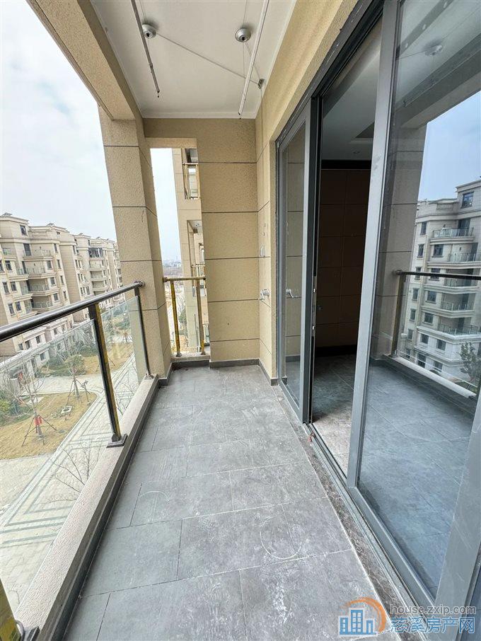 余姚恒大河悦府 精装洋房127平125万