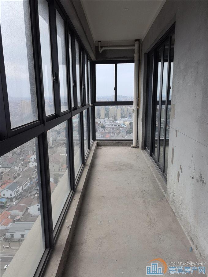 悦未来 170平 带车位318万楼层好