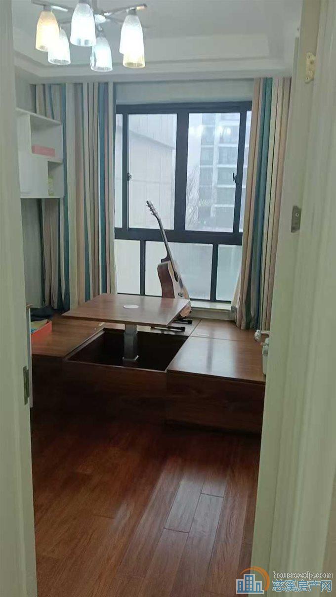 保利慈悦湾4室精装修自住房直接房源