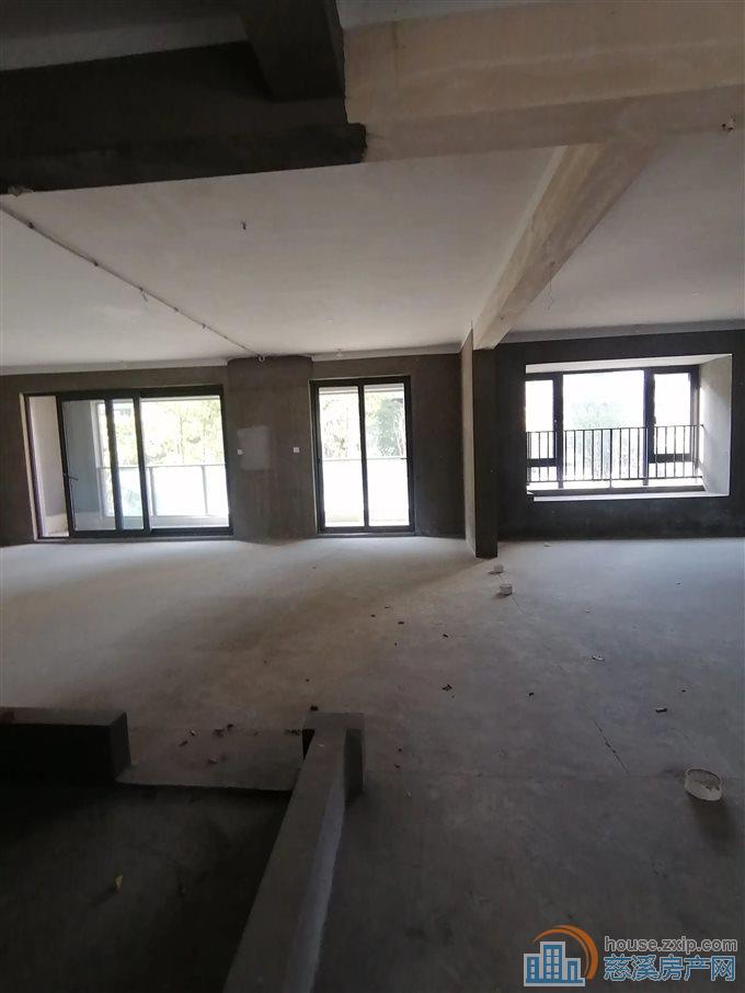 卓越湖樾云著 洋房 143.6平288万