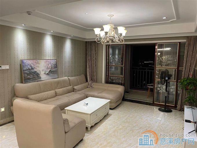 白金湾  精装  绿城物业  中上楼层