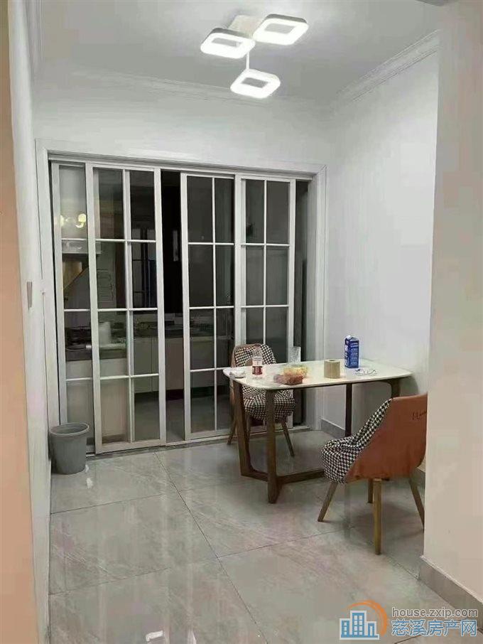 界牌新村电梯91平精装满2年可读书